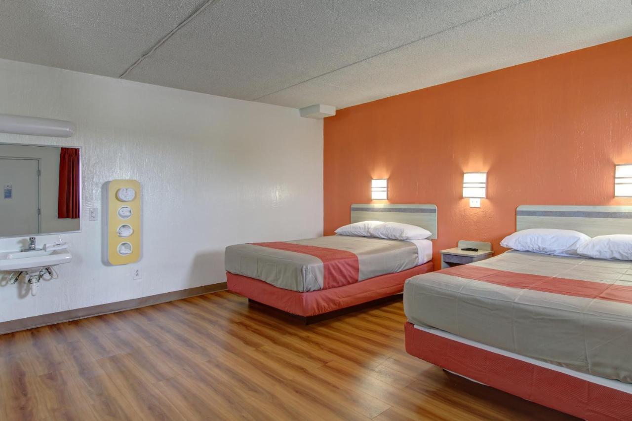 Motel 6-North Ridgeville, Oh - Cleveland Intl Airport - N Ridgeville Εξωτερικό φωτογραφία